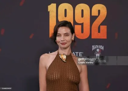 Stephanie Corneliussen Thumbnail Picture
