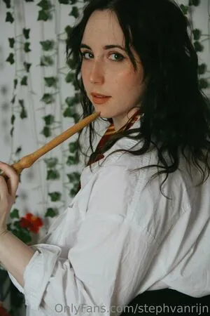 Stephvanrijn Thumbnail Picture