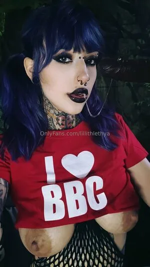 Stepsislillith OnlyFans Leaked Free Thumbnail Picture - #FyIYxWNly2