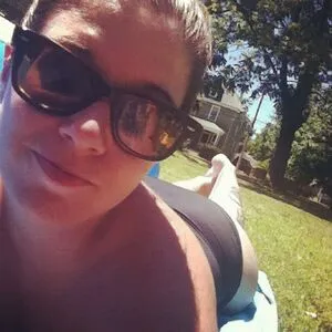 Stepstool Sarah OnlyFans Leaked Free Thumbnail Picture - #SEj7p60fKV