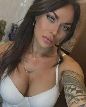 Stina Filou Thumbnail Picture