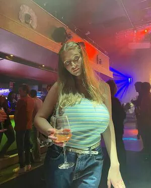 Stina OnlyFans Leaked Free Thumbnail Picture - #ym7Fte64Rq