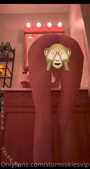 StormiSkies OnlyFans Leaked Free Thumbnail Picture - #36kPditHS5