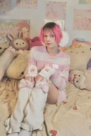Strawbabyboy Thumbnail Picture