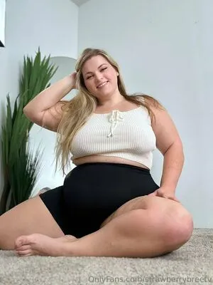 Strawberrybreetv OnlyFans Leaked Free Thumbnail Picture - #EJev3Ip26e