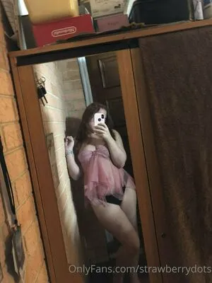 Strawberrydots OnlyFans Leaked Free Thumbnail Picture - #CCJNBJiRhz