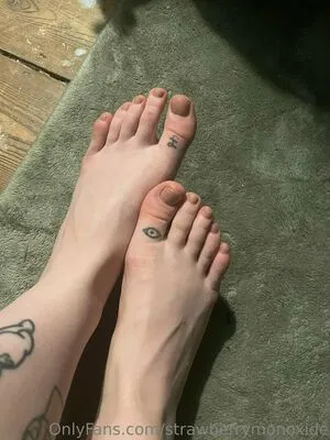 Strawberrymonoxide OnlyFans Leaked Free Thumbnail Picture - #QJcSsULyqB