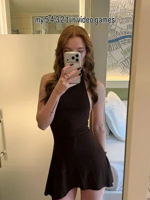 Strawbz OnlyFans Leaked Free Thumbnail Picture - #iF4cnp2Her