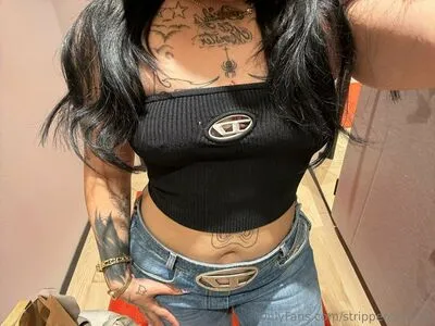 Strippercoochie OnlyFans Leaked Free Thumbnail Picture - #CLxakMQcwu