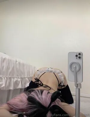 Strwbrryspit Thumbnail Picture