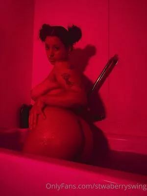 Stwaberryswing OnlyFans Leaked Free Thumbnail Picture - #ym8TNI8Al0