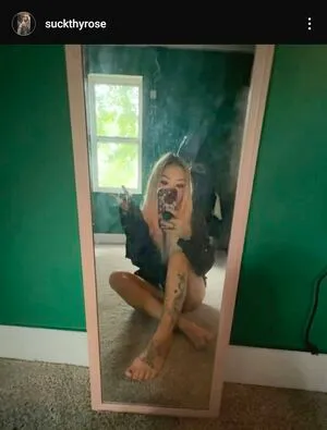 Suckthyrose OnlyFans Leaked Free Thumbnail Picture - #0tTGv1lD2q