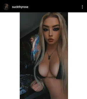 Suckthyrose OnlyFans Leaked Free Thumbnail Picture - #DUDoiHXLGf