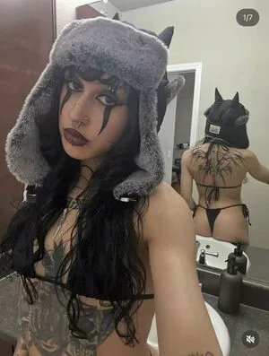 Suedmza OnlyFans Leaked Free Thumbnail Picture - #5c1o22Rhk0
