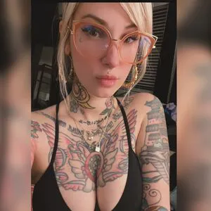 Sugar Bunnie Thumbnail Picture