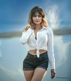 Suhaani Laskar OnlyFans Leaked Free Thumbnail Picture - #2MtSubLKTU