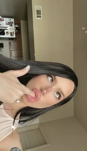 Sum R OnlyFans Leaked Free Thumbnail Picture - #XyFFo7goAu