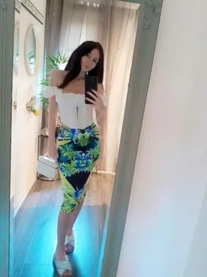 Summer Siempre Thumbnail Picture