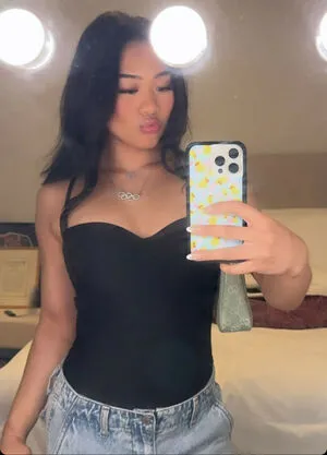 Suni Lee OnlyFans Leaked Free Thumbnail Picture - #g9BOtevcSI