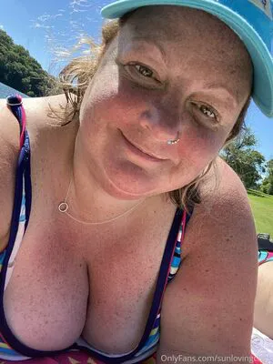 Sunlovingchick Thumbnail Picture