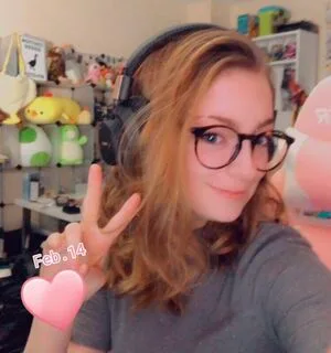 Suopontwitch OnlyFans Leaked Free Thumbnail Picture - #ru9B001X5d