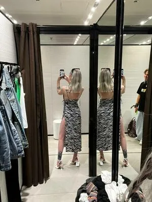 Suramura OnlyFans Leaked Free Thumbnail Picture - #LDym41q7ad