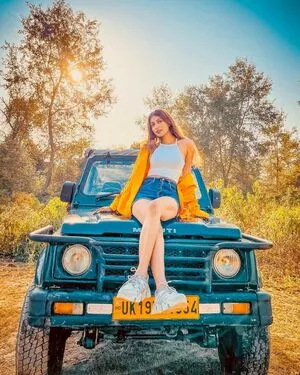 Sushma Thumbnail Picture