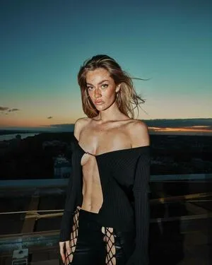 Swalina Thumbnail Picture