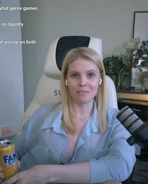 Swebliss OnlyFans Leaked Free Thumbnail Picture - #SIEzrtAt53