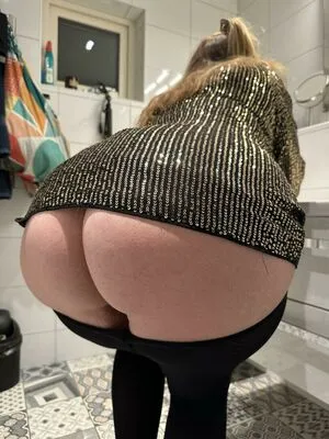 Swedishmom Thumbnail Picture