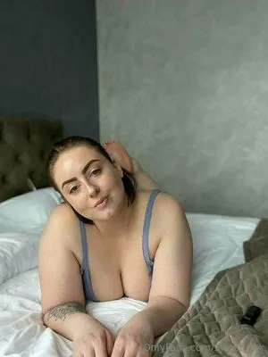 Sweet Buns OnlyFans Leaked Free Thumbnail Picture - #IRidsHit4A