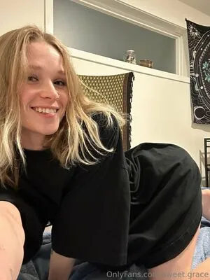 Sweet Grace OnlyFans Leaked Free Thumbnail Picture - #1F2TH3J3IE