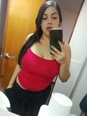 Sweet Scarlett Thumbnail Picture