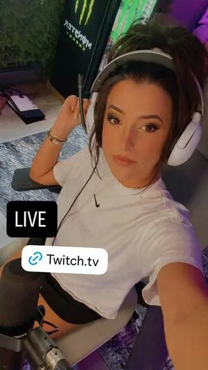 Sweettails OnlyFans Leaked Free Thumbnail Picture - #7Wzbpj4QMQ