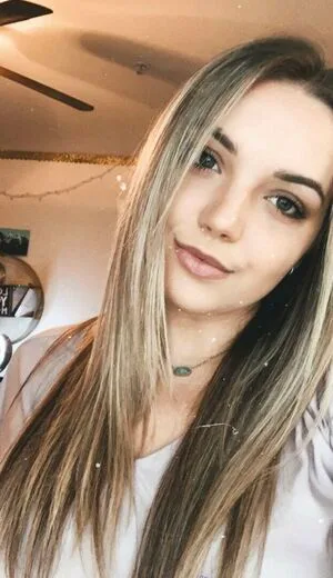 Sydney Applegate OnlyFans Leaked Free Thumbnail Picture - #iJjOYRhBA0