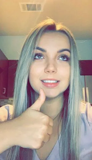 Sydney Applegate OnlyFans Leaked Free Thumbnail Picture - #mWwhH3ykio