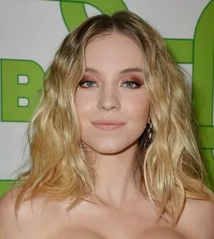 Sydney Sweeney OnlyFans Leaked Free Thumbnail Picture - #0mIr3JSbMH