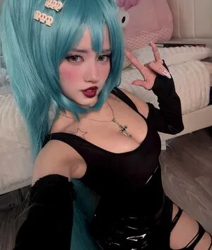 Sylviedh OnlyFans Leaked Free Thumbnail Picture - #RLpcOrEsOz