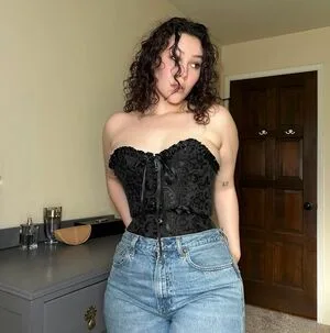 Symone Blust OnlyFans Leaked Free Thumbnail Picture - #uzcHEA9qBw