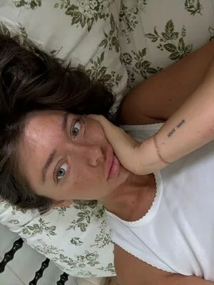 Tabitha Swatosh OnlyFans Leaked Free Thumbnail Picture - #eYKB6EkwRx