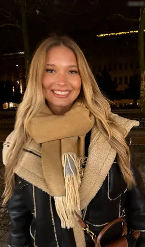 Talisa Schumacher Thumbnail Picture