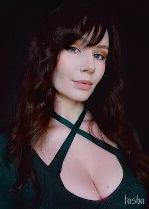 Tasha Leigh Thumbnail Picture