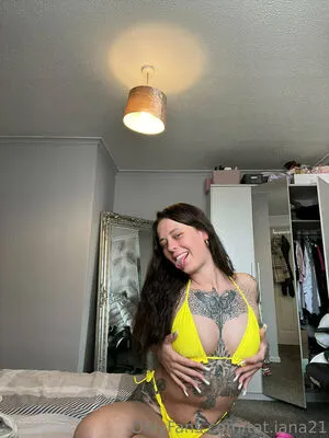 Tat Iana21 Thumbnail Picture