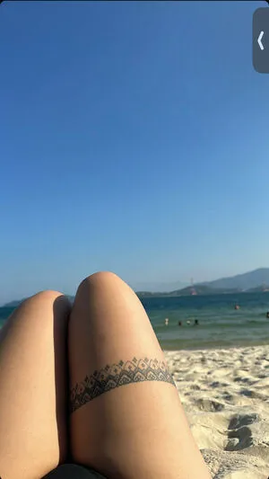 Tawni Thumbnail Picture