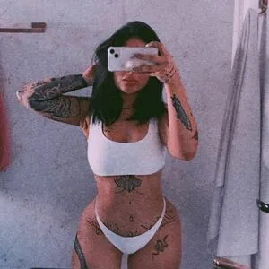 Tayara Andreza Thumbnail Picture