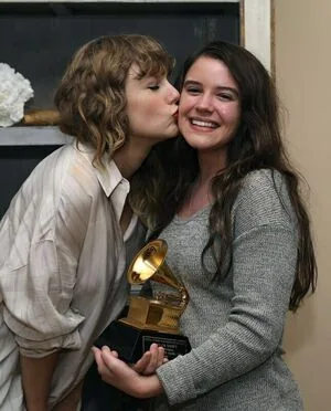 Taylor Swift OnlyFans Leaked Free Thumbnail Picture - #2SXFSklFC7