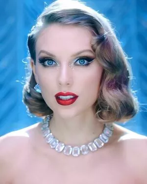 Taylor Swift OnlyFans Leaked Free Thumbnail Picture - #OFGb5TeVZD