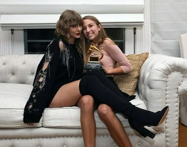 Taylor Swift OnlyFans Leaked Free Thumbnail Picture - #ipD7Dkd2l3