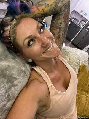 Taylorraz OnlyFans Leaked Free Thumbnail Picture - #4xZLZi72hJ