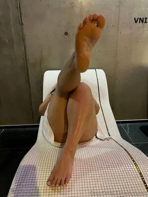 Tcfeets Thumbnail Picture